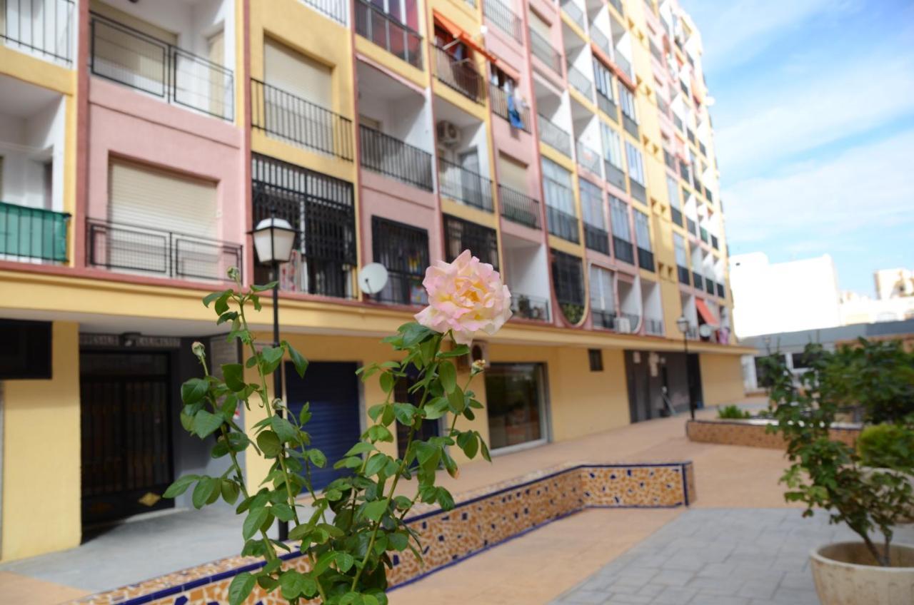 Econom Studio La Loma Apartment Torrevieja Bagian luar foto